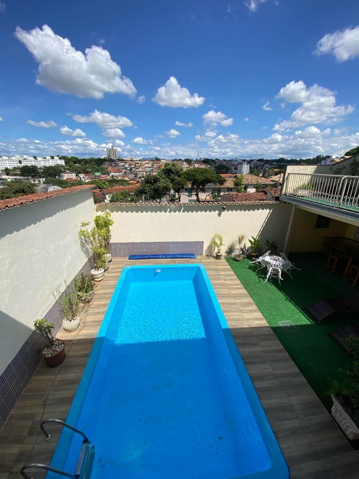 Casa Confortavel Com Piscina- Recanto Da Sol Белу-Оризонти Экстерьер фото